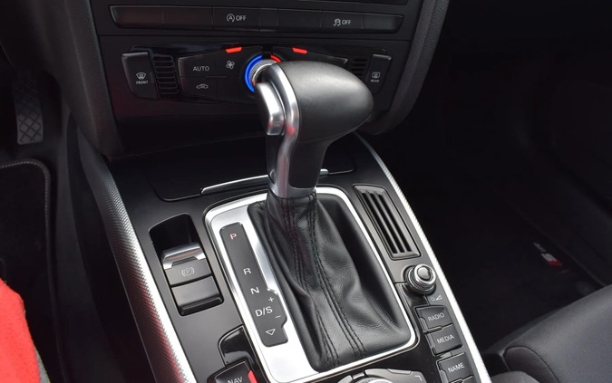 Audi A4 cena 45800 przebieg: 234193, rok produkcji 2015 z Chełmża małe 529
